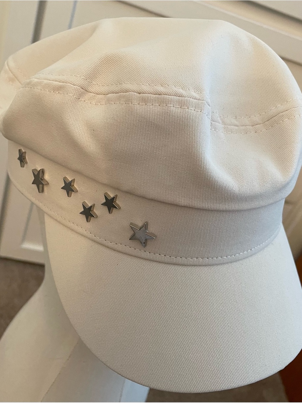 Forever 21 White Star-Studded Cadet Cap  Back Ties Adjust to Fit Brand new NWT